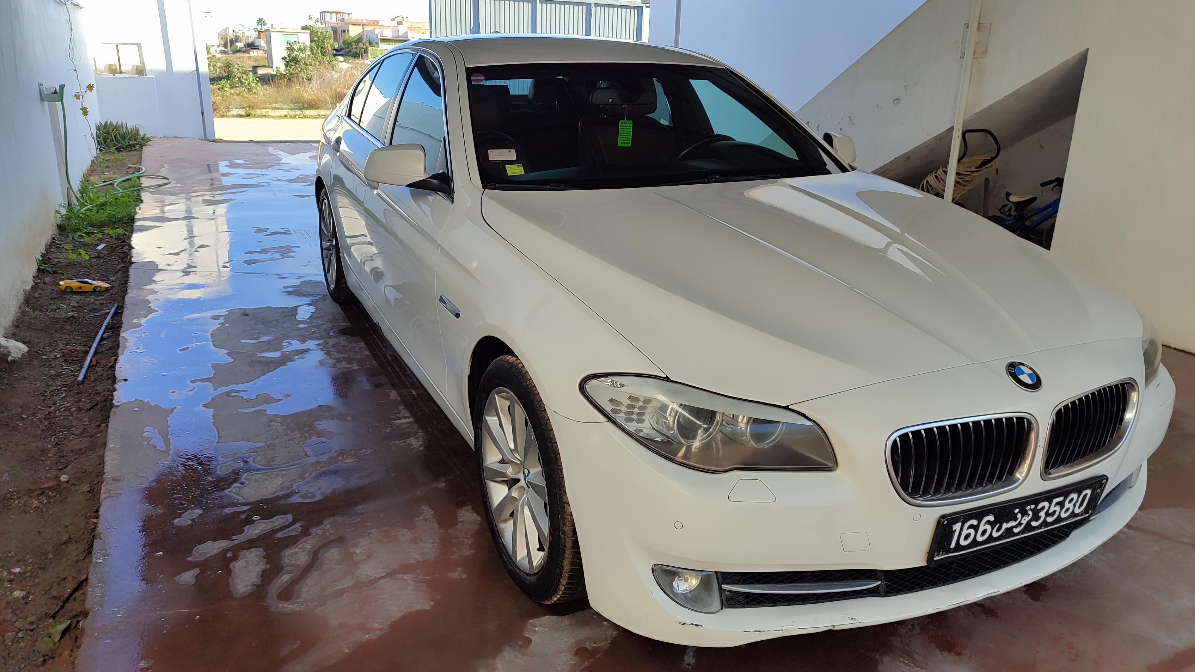 La Marsa&nbsp;Gammart&nbsp;Bmw&nbsp;Serie 5&nbsp;Bmw 520 i en bon �tat