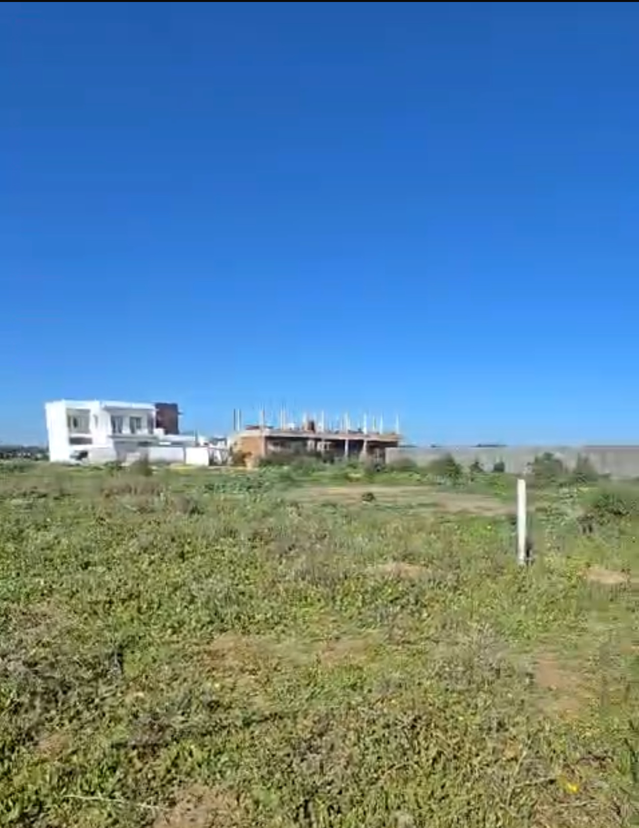 Hammamet&nbsp;Hammamet&nbsp;Terrain&nbsp;Terrain nu&nbsp;Terrain � deux fa�ades � 500m de la plage