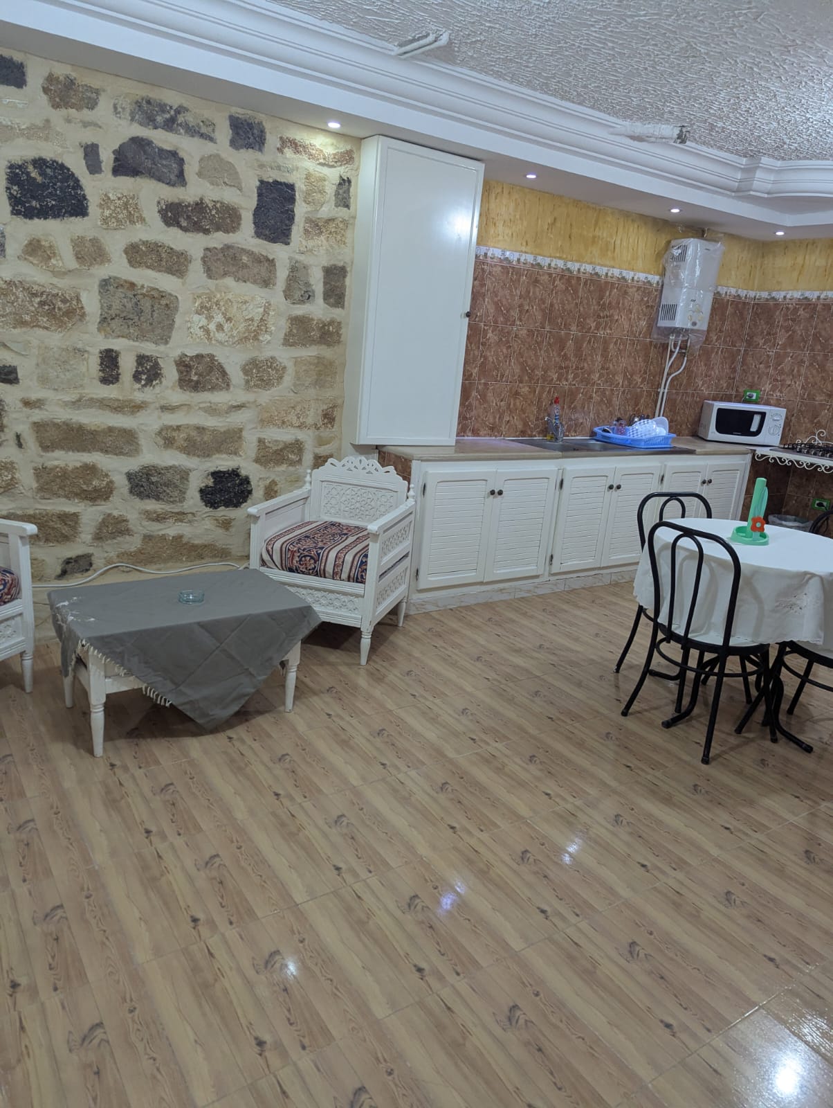 Le Kef Ouest&nbsp;Kef Ouest&nbsp;Location&nbsp;Maisons&nbsp;S plus un spacieux bien �quip� pour les weekend