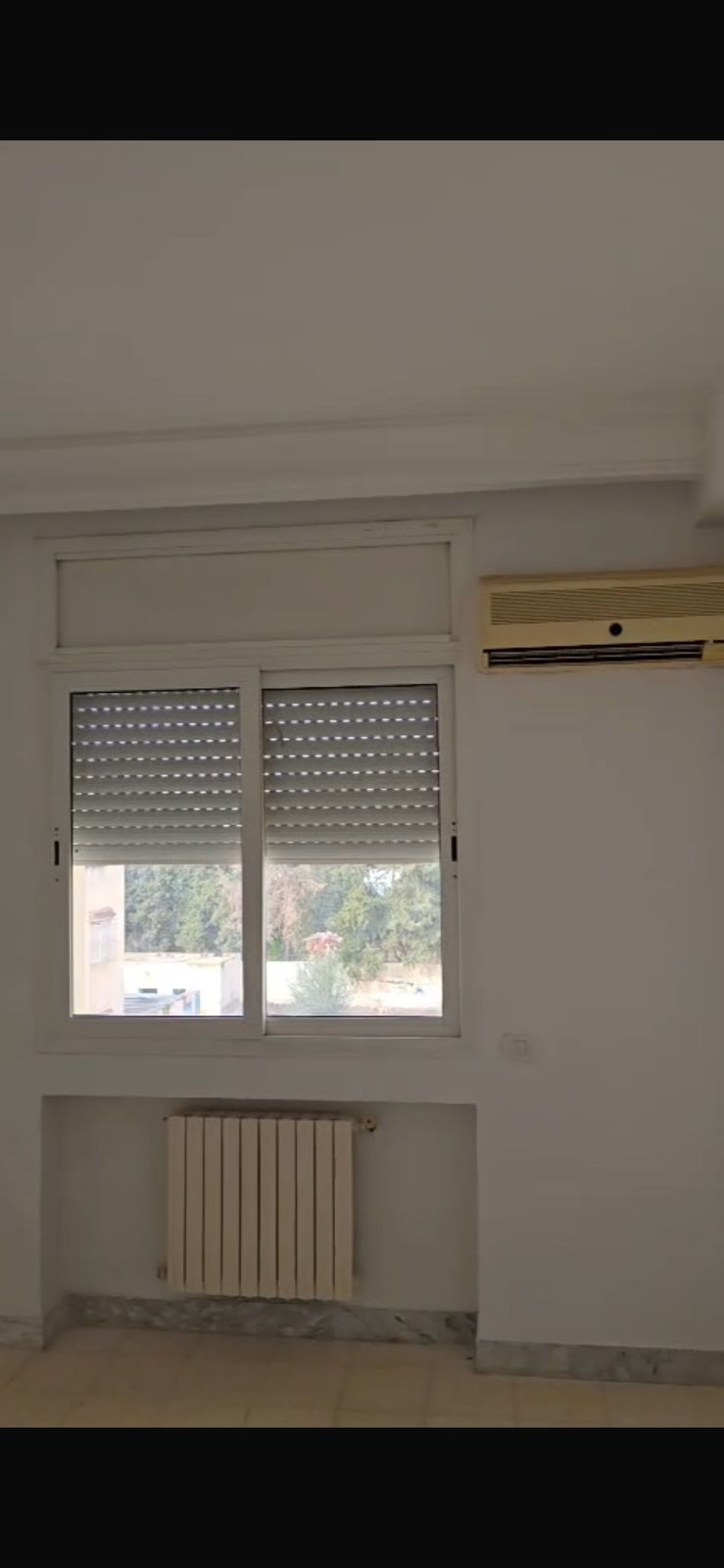 La Soukra&nbsp;La Soukra&nbsp;Location&nbsp;Appart. 4 pi�ces&nbsp;Bel s3 � soukra proche du hamadi abid