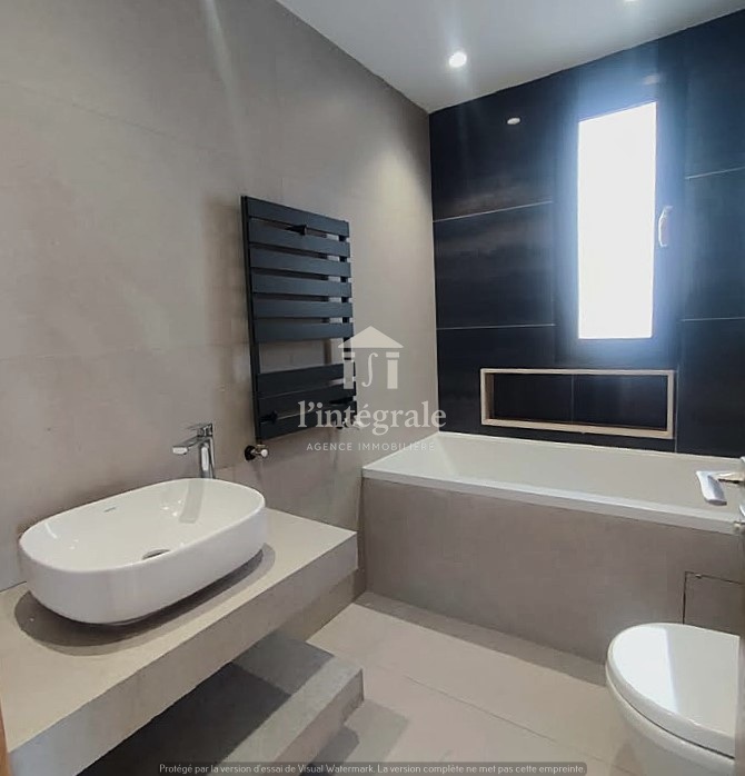 El Menzah&nbsp;El Menzah 9&nbsp;Location&nbsp;Appart. 5 pi�ces+&nbsp;Superbe appartement s4 tr�s haut standing