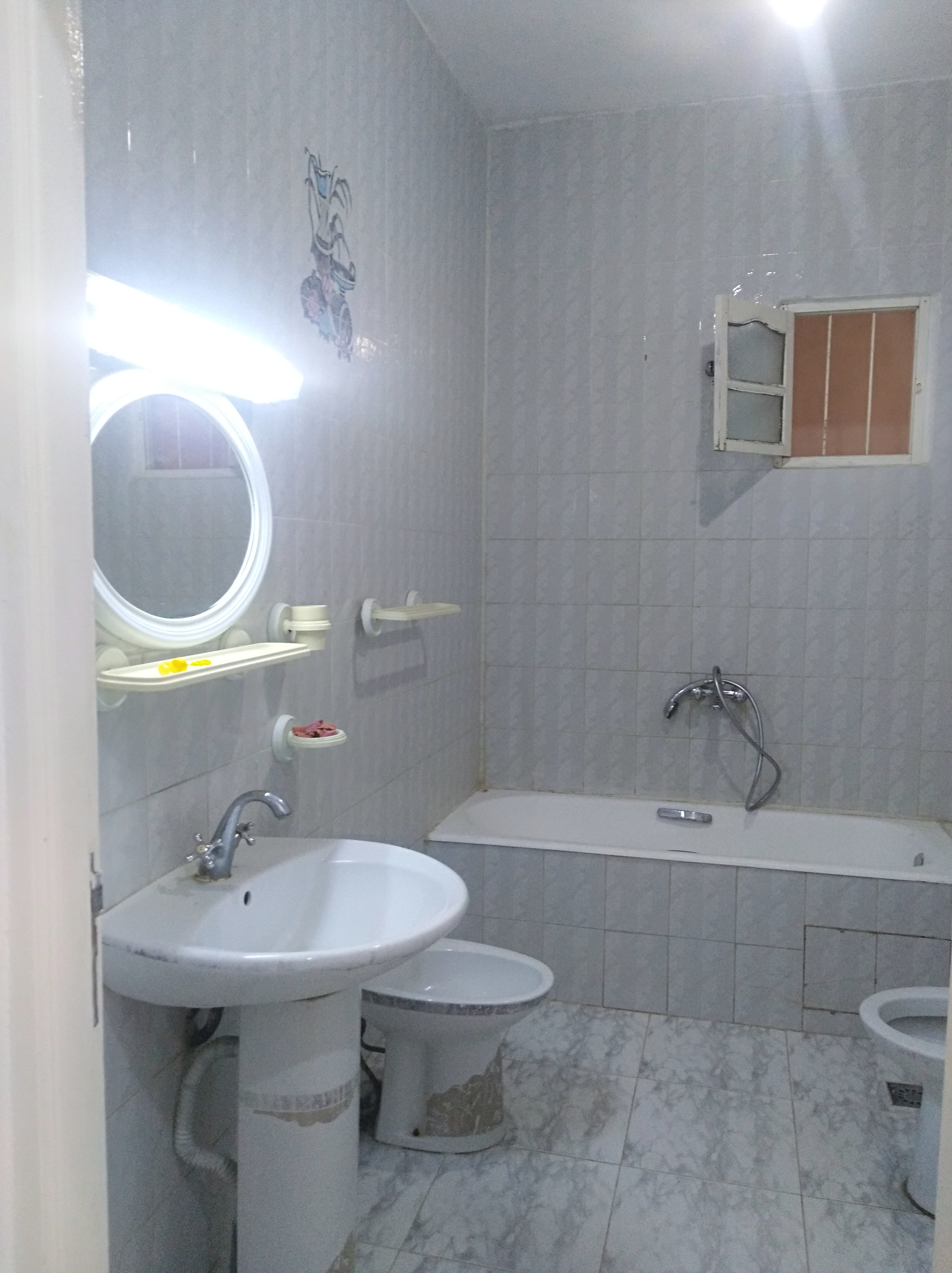 Ettadhamen&nbsp;Cite Ettadhamen&nbsp;Location&nbsp;Maisons&nbsp;Maison avec jardin