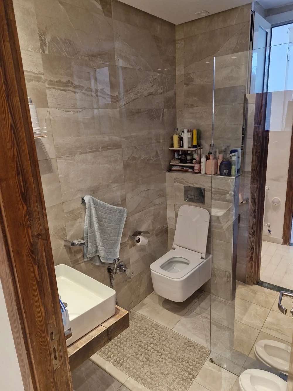 Cite El Khadra&nbsp;Cite Oplympique&nbsp;Location&nbsp;Appart. 4 pi�ces&nbsp;S3 1500 d cite olympique