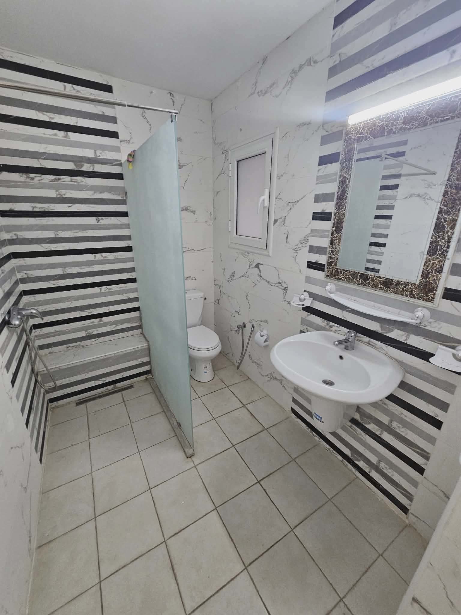 Ariana Ville&nbsp;Riadh Landlous&nbsp;Location&nbsp;Appart. 3 pi�ces&nbsp;S2 1300 d  riadh andalous