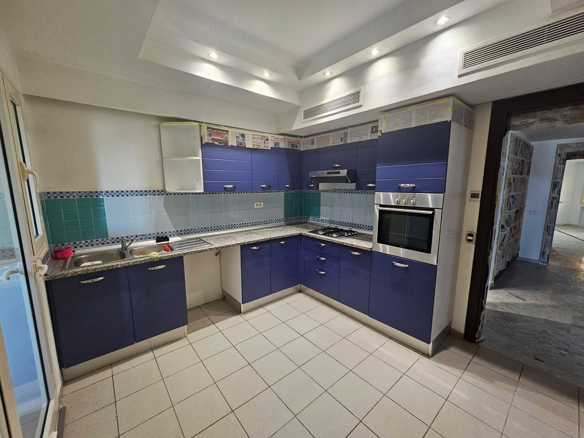 Ariana Ville&nbsp;Cite Ennasr 2&nbsp;Location&nbsp;Appart. 3 pi�ces&nbsp;S2 ennasr 2 1350 d