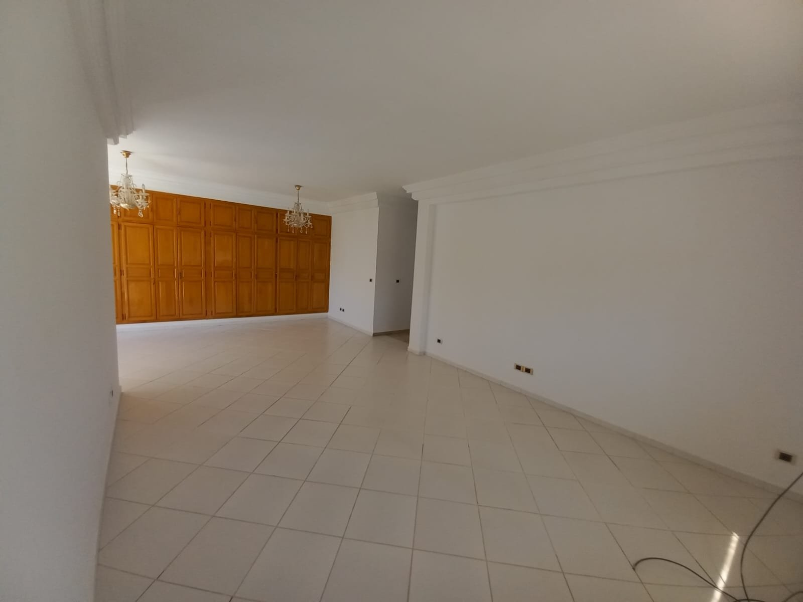 El Menzah&nbsp;El Menzah 9&nbsp;Location&nbsp;Maisons&nbsp;Villa 4500d usage bureautique ou habitation