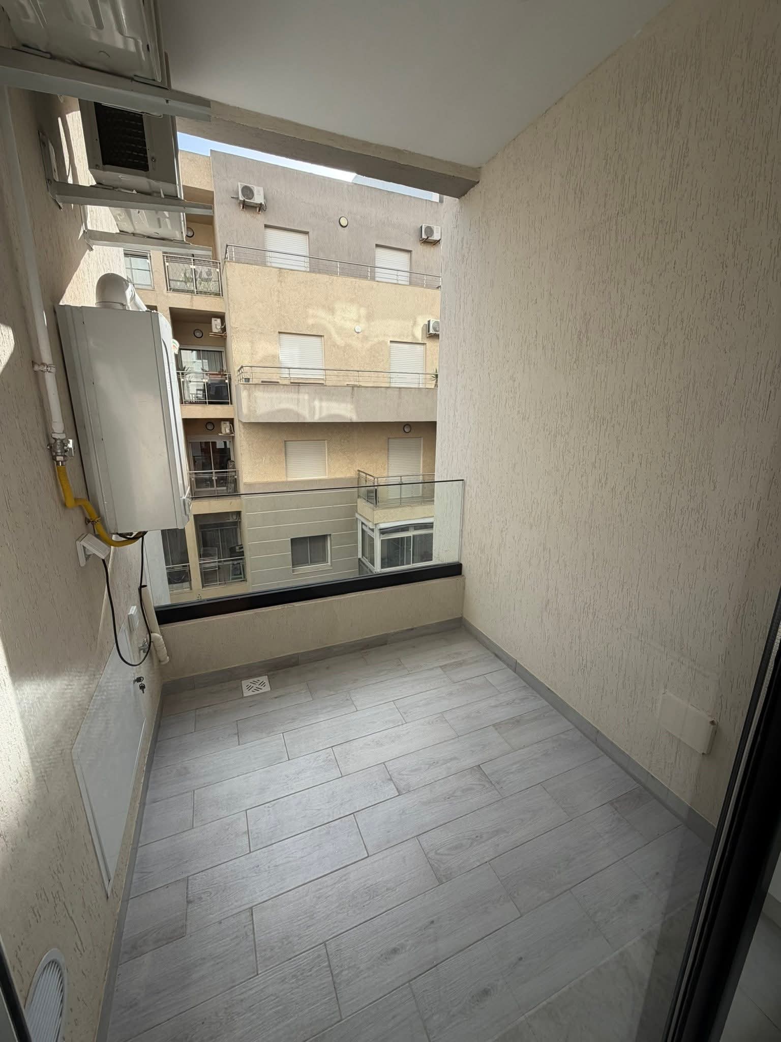 Ariana Ville&nbsp;Cite Ennasr 2&nbsp;Location&nbsp;Appart. 2 pi�ces&nbsp;S1 ennasr 2 1150 dinars