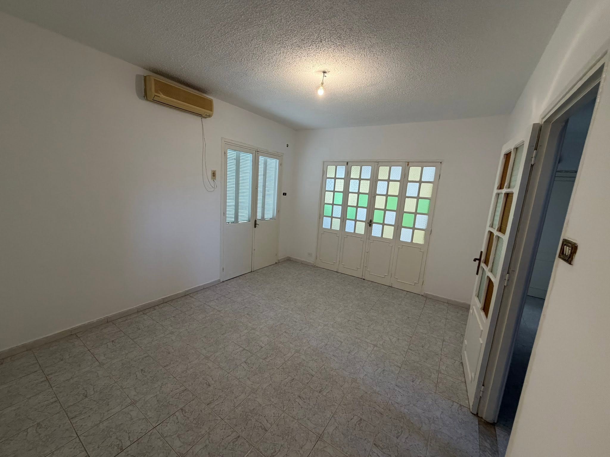 Ariana Ville&nbsp;Ariana&nbsp;Location&nbsp;Appart. 4 pi�ces&nbsp;S3 900 d ariana