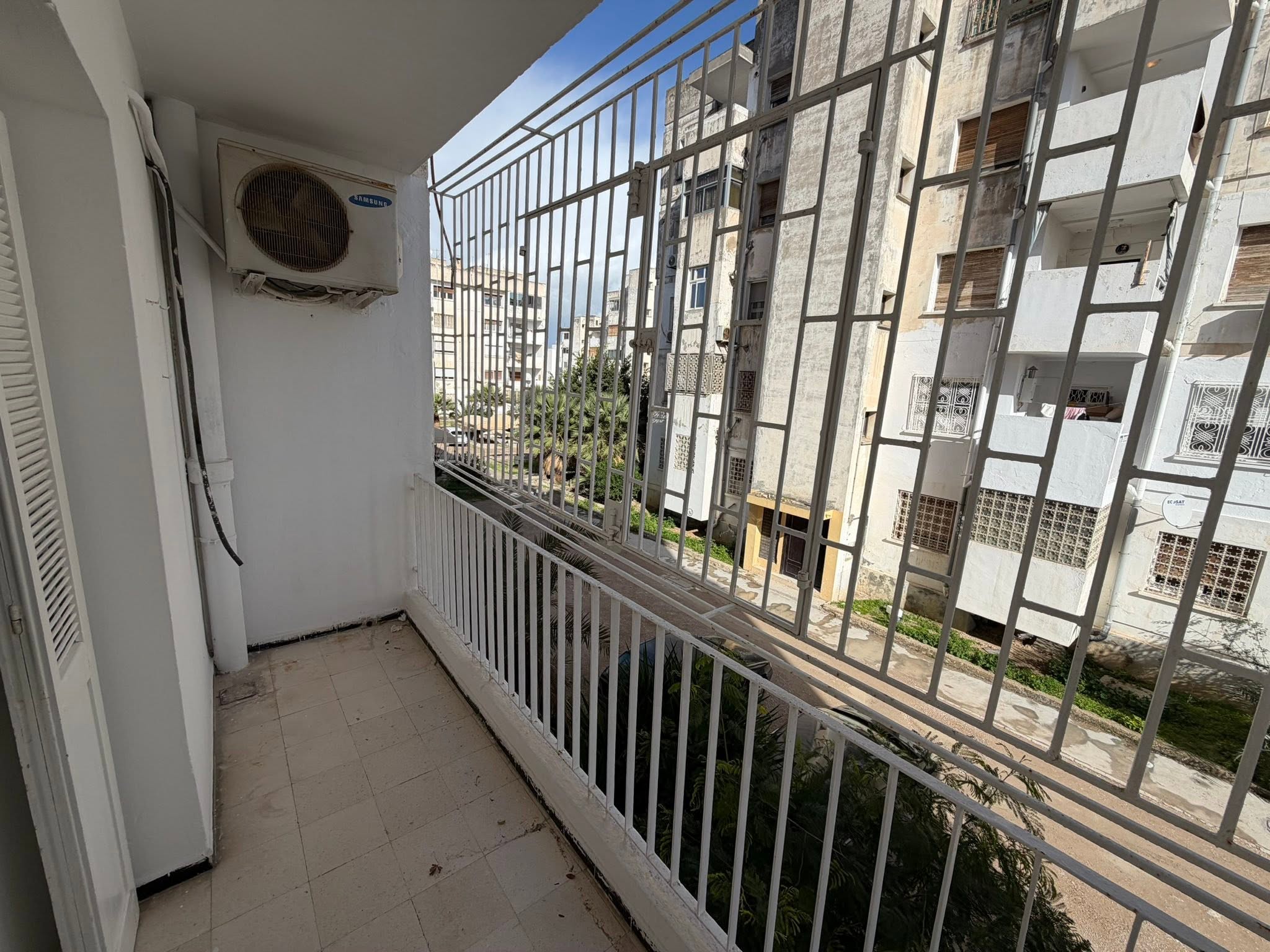 Ariana Ville&nbsp;Ariana&nbsp;Location&nbsp;Appart. 4 pi�ces&nbsp;S3 900 d ariana