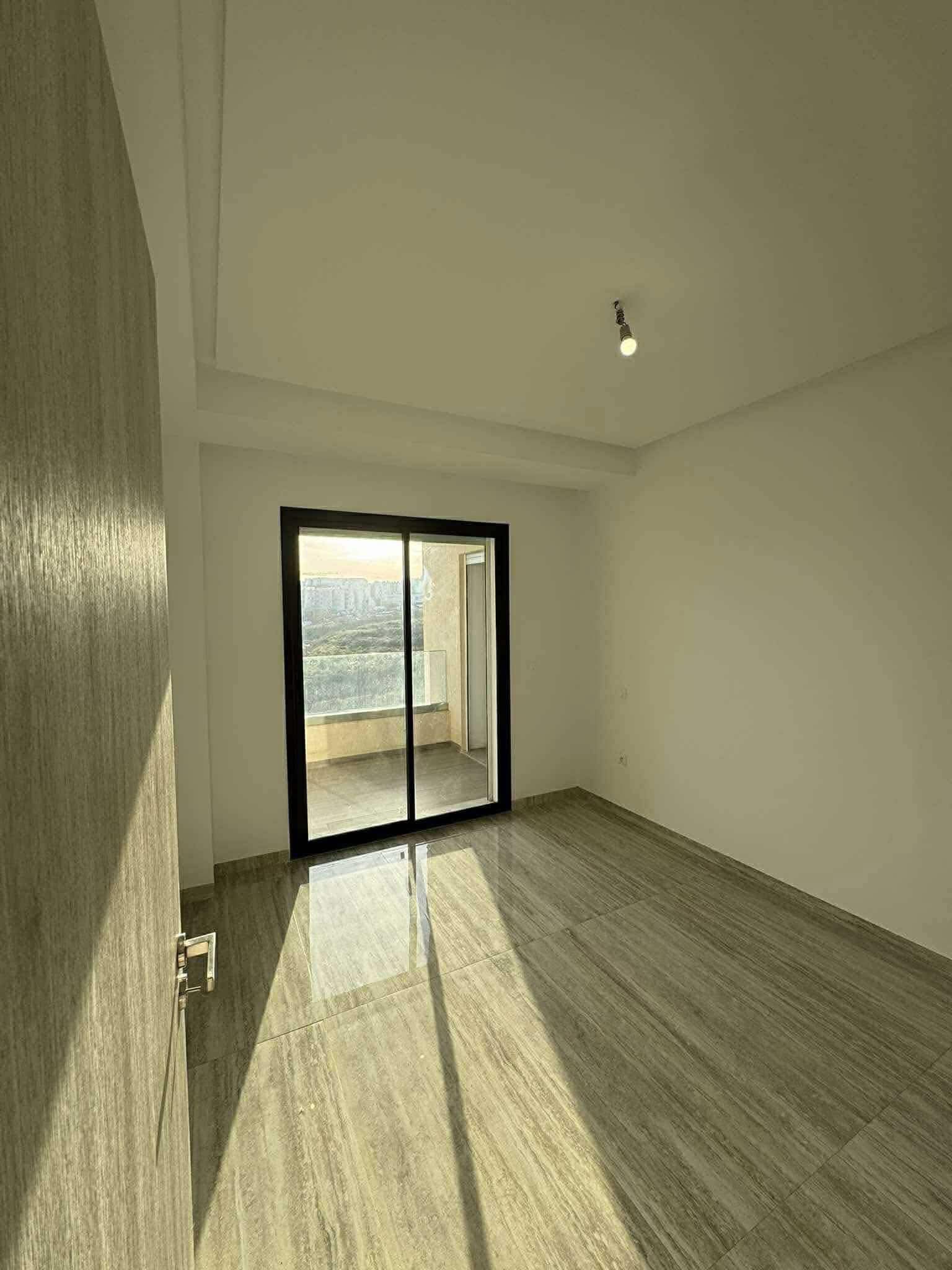 Ariana Ville&nbsp;Cite Ennasr 1&nbsp;Location&nbsp;Appart. 4 pi�ces&nbsp;S3 1900 dinars de haut standing ennasr 2