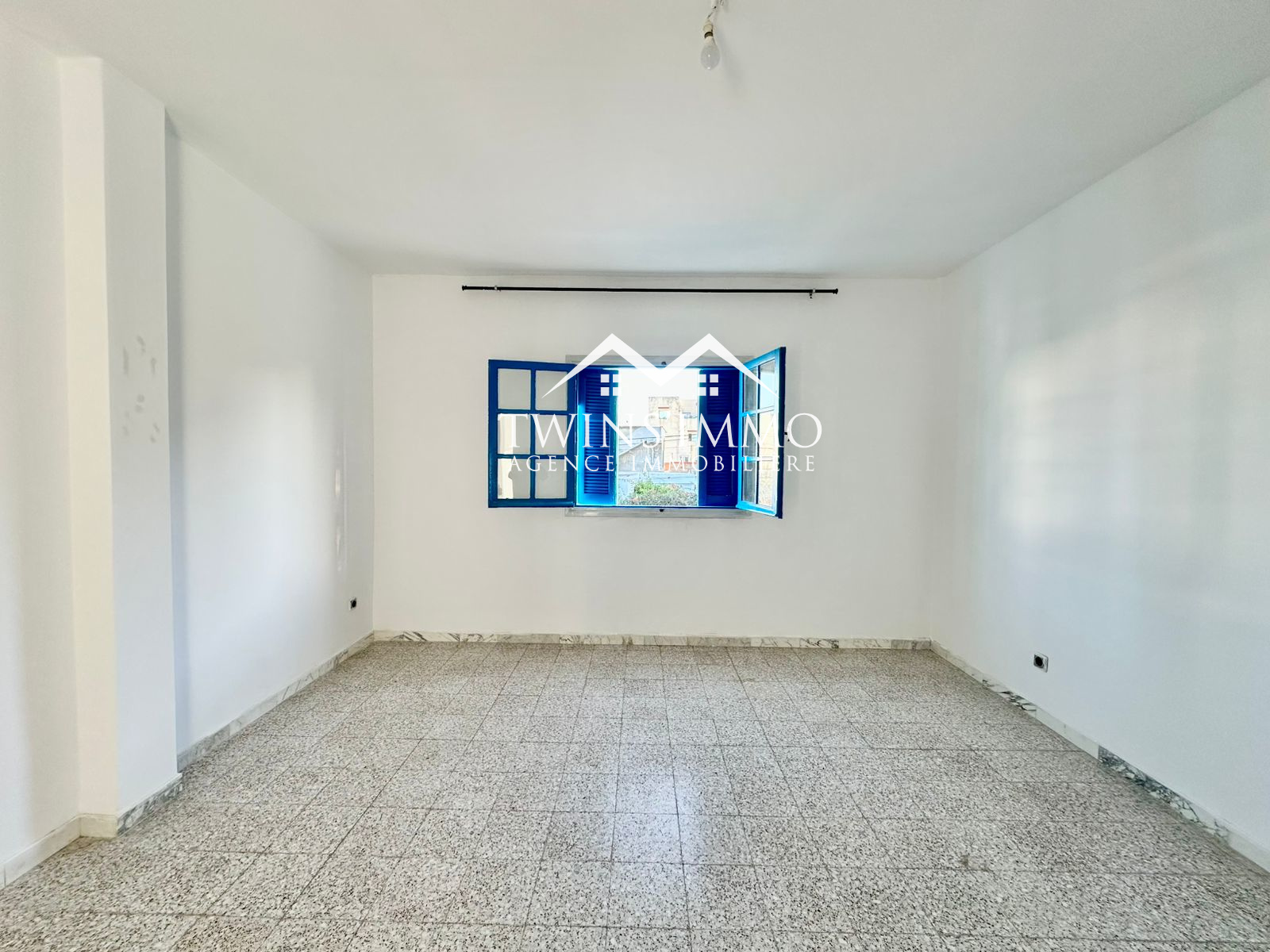 La Marsa&nbsp;Cite Des Juges 2&nbsp;Location&nbsp;Appart. 2 pi�ces&nbsp;�tage de villa s2 � cit� ettabek la marsa