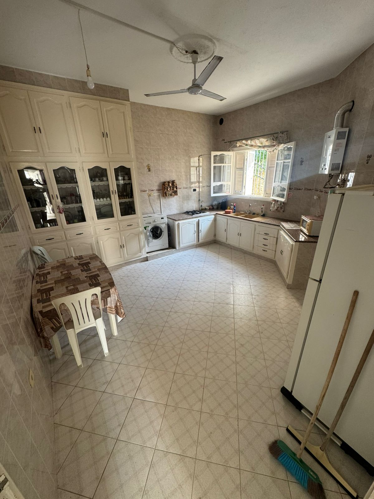 Sousse Jaouhara&nbsp;Cite Sahloul&nbsp;Vente&nbsp;Appart. 3 pi�ces&nbsp;Villa spacieuse avec jardin