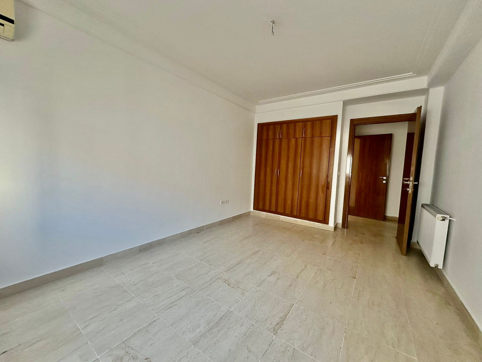 Mnihla&nbsp;Jardins d'el Menzah&nbsp;Location&nbsp;Appart. 4 pi�ces&nbsp;Appartement s3 � jardin d'el menzah2