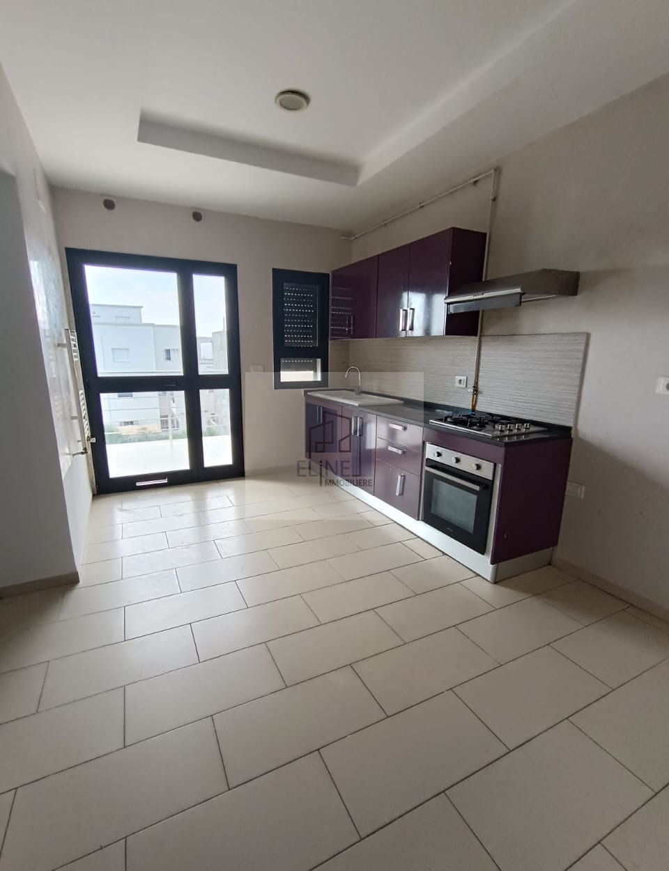 La Marsa&nbsp;El Aouina&nbsp;Location&nbsp;Appart. 2 pi�ces&nbsp;Bureau s plus 2 hts a les jardins de l'aouina