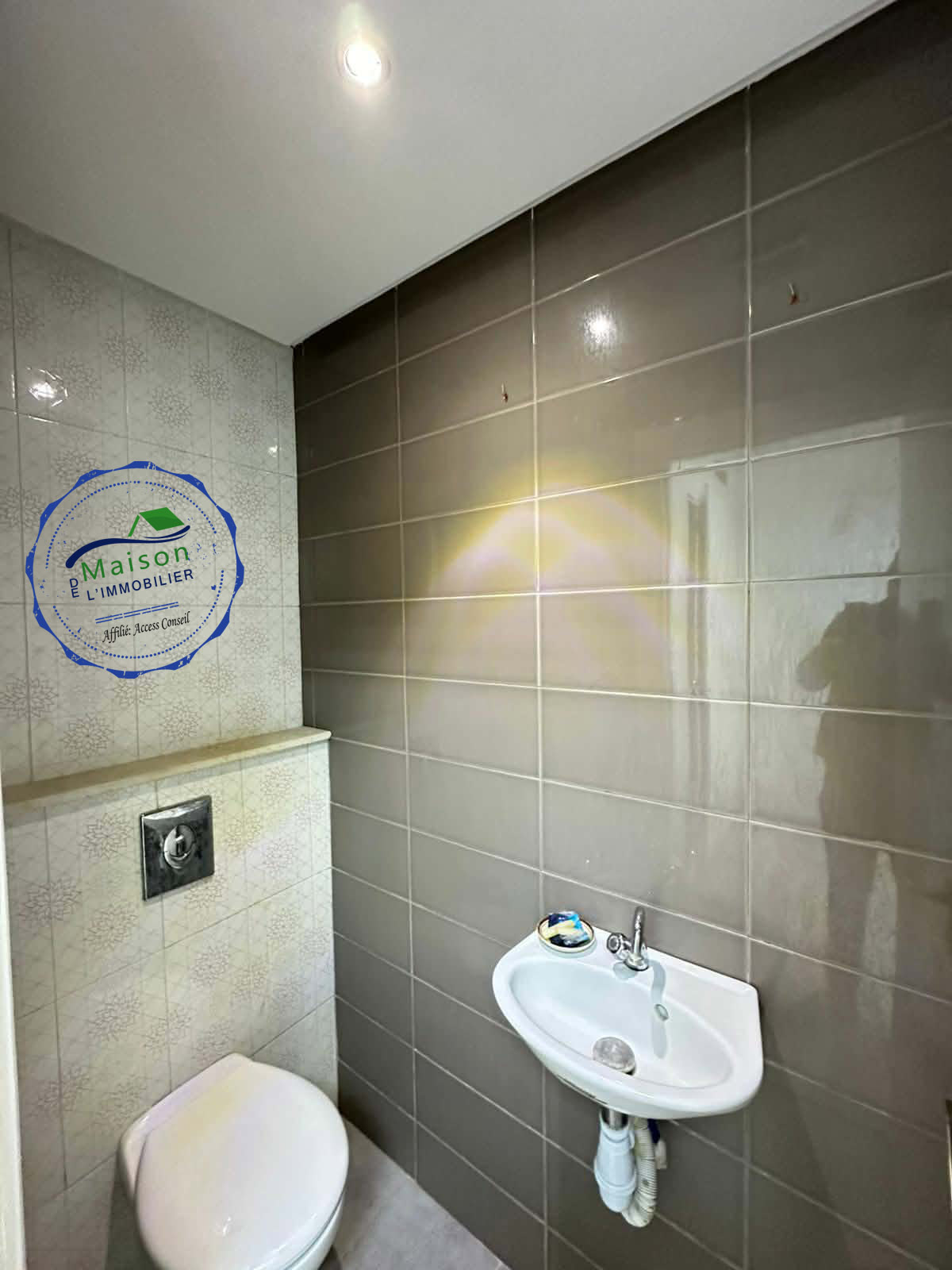 Bab Bhar&nbsp;Montplaisir&nbsp;Location&nbsp;Autre&nbsp;Immeuble 1040 m  en 25 pi�ces montplaisir