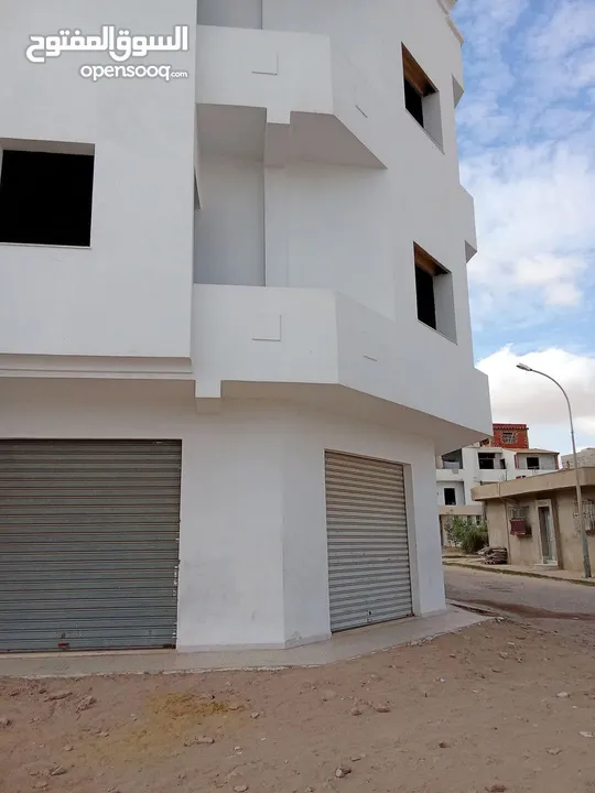 Sakiet Ezzit&nbsp;Sakiet Ezzit&nbsp;Vente&nbsp;Appart. 5 pi�ces+&nbsp;Immeubles  et local commercial