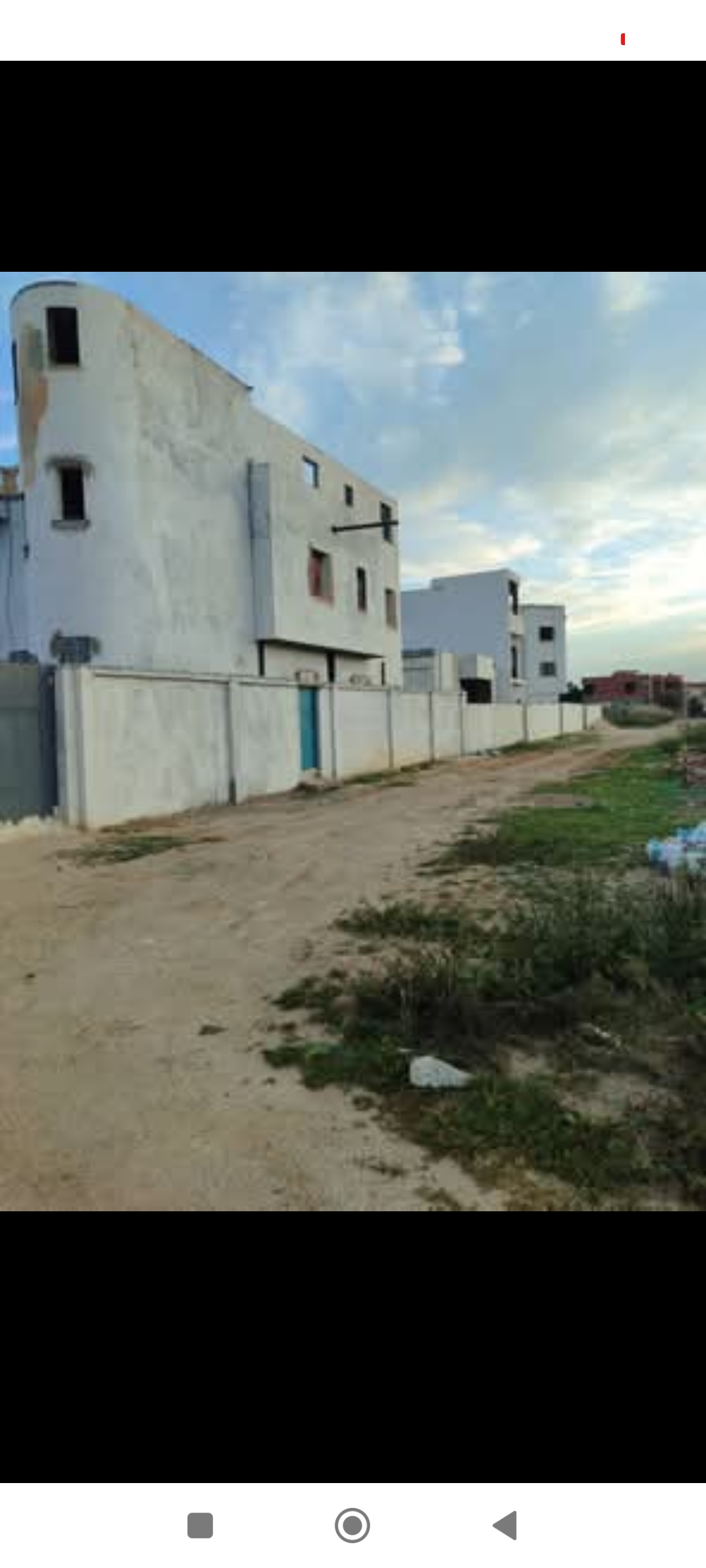 Bou Mhel El Bassatine&nbsp;Cite El Mahrajene 1&nbsp;Terrain&nbsp;Terrain nu&nbsp;Terrain � batir