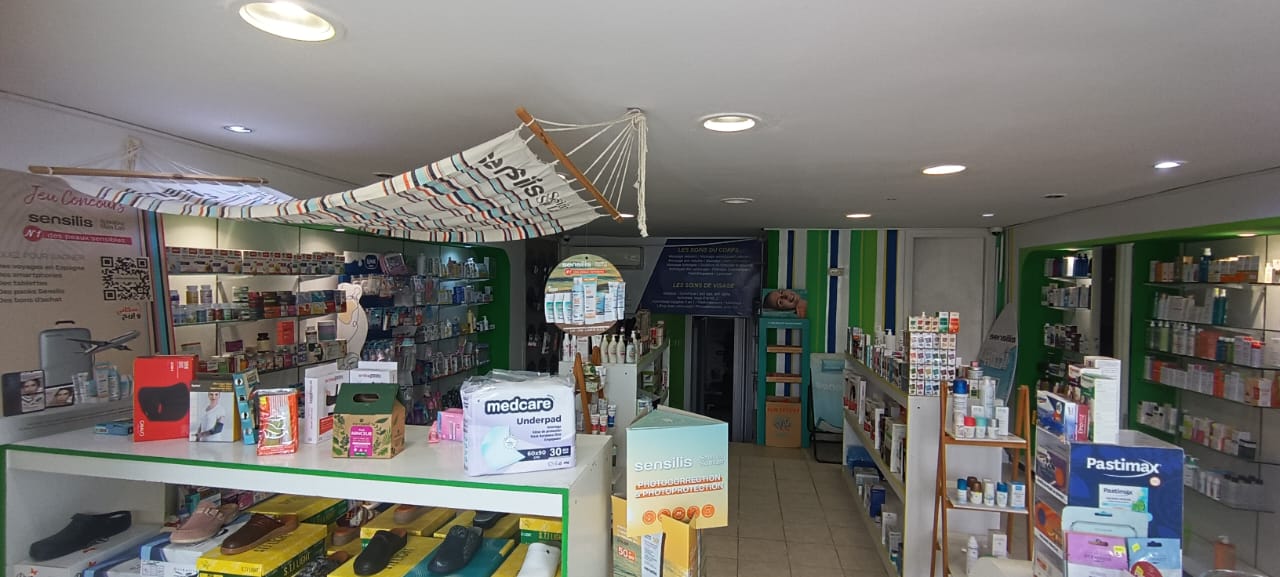 Ariana Ville&nbsp;El Menzah 6&nbsp;Bureaux & Commerces&nbsp;Fond de Commerce&nbsp;Parapharmacie et esth�tique