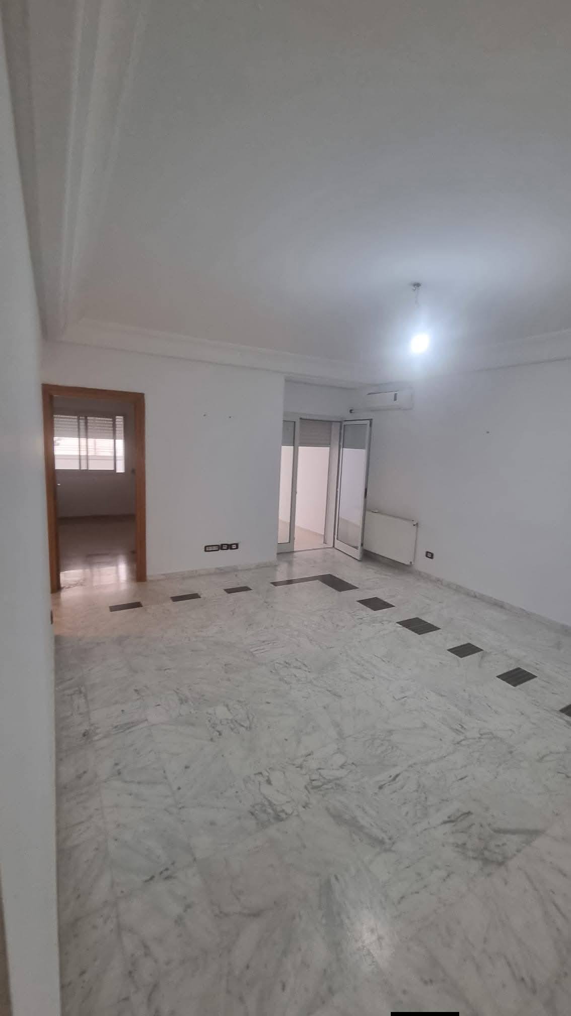 El Menzah&nbsp;El Menzah 9&nbsp;Location&nbsp;Appart. 3 pi�ces&nbsp;S2 � menzah 9c 1200 dt