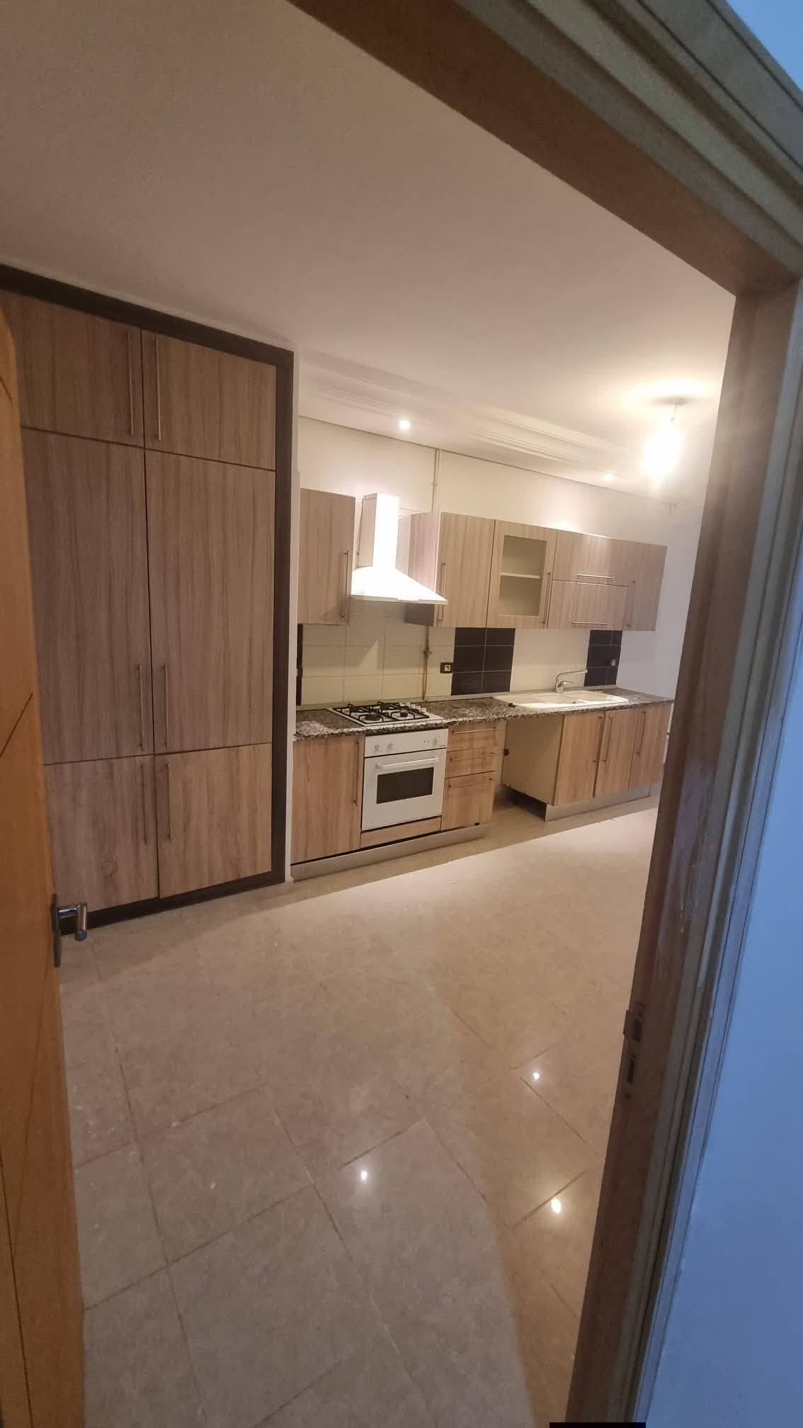 El Menzah&nbsp;El Menzah 9&nbsp;Location&nbsp;Appart. 3 pi�ces&nbsp;S2 � menzah 9c 1200 dt