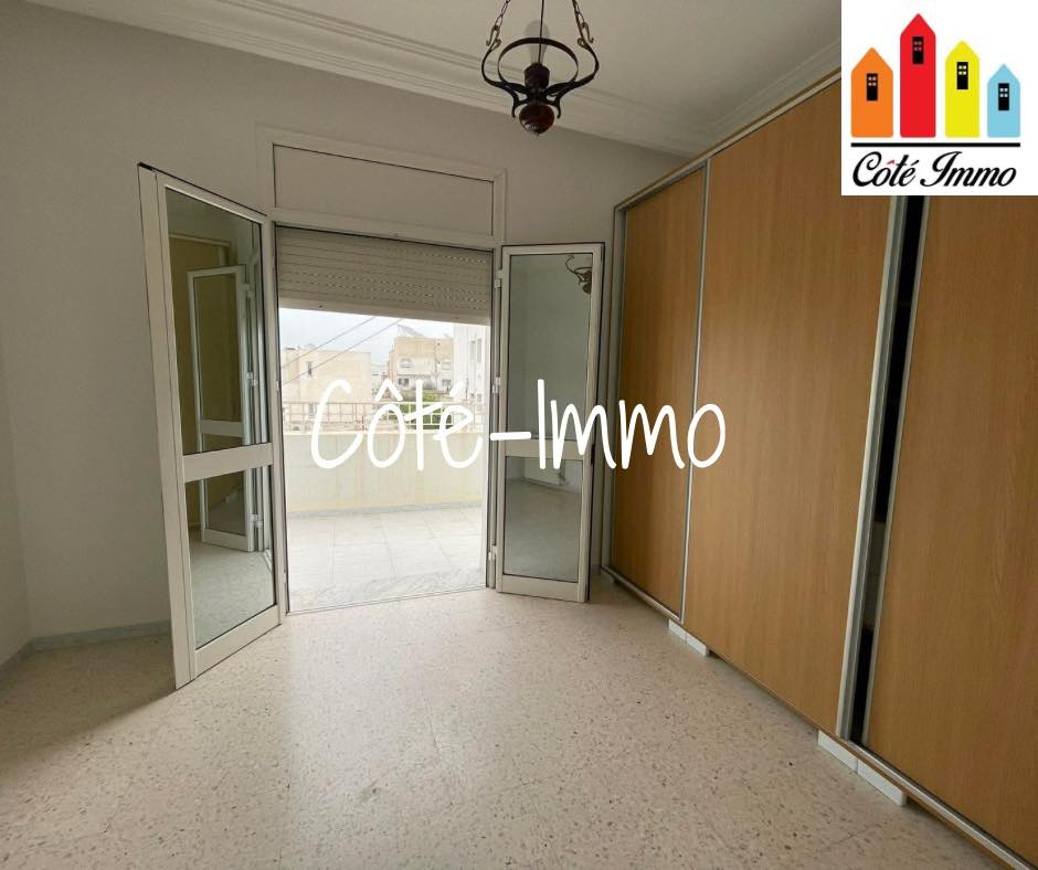 Bou Mhel El Bassatine&nbsp;Cite Plein Air&nbsp;Location&nbsp;Appart. 3 pi�ces&nbsp;�tage de villa s3 � bel air