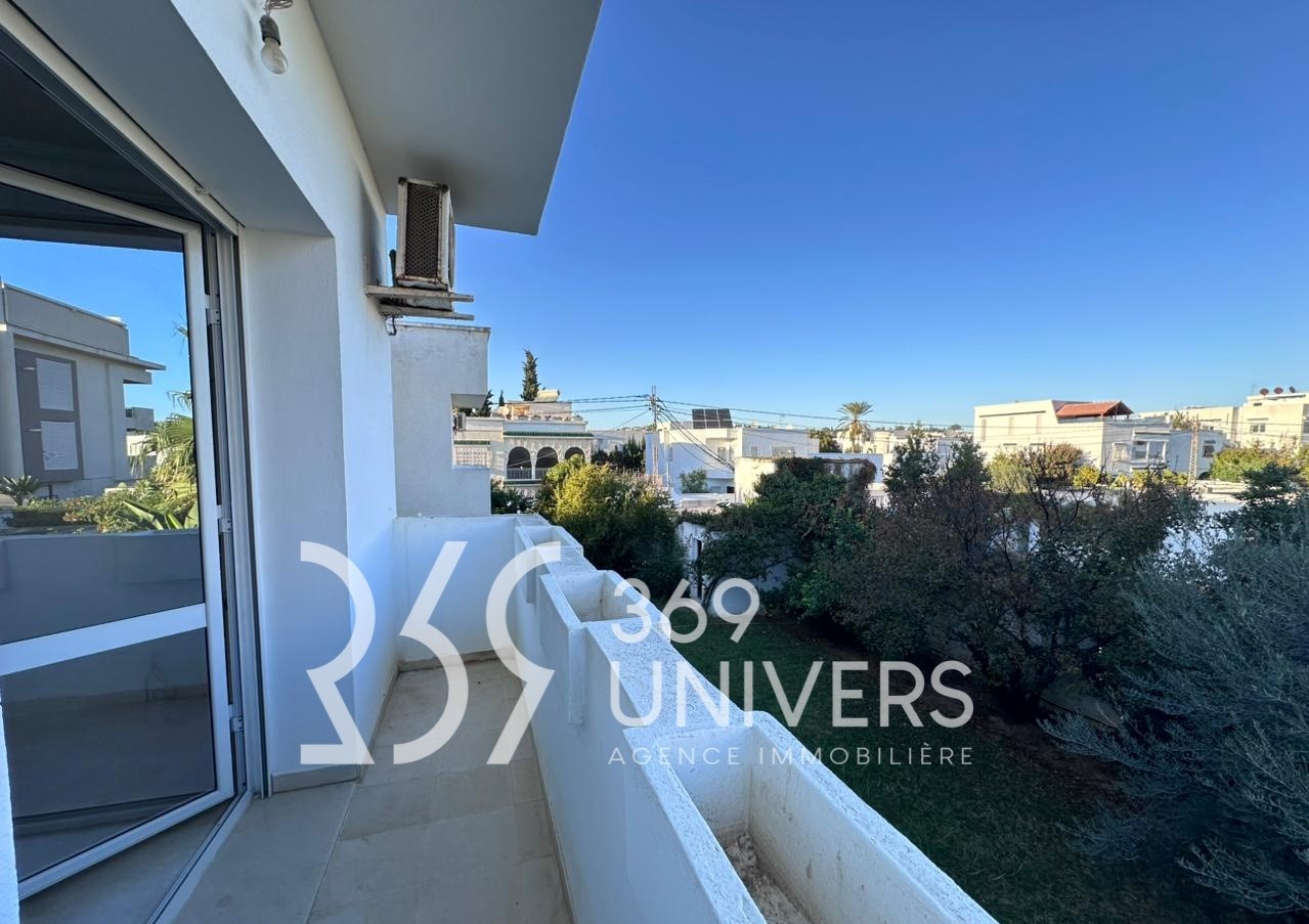 La Marsa&nbsp;Cite Du Stade&nbsp;Location&nbsp;Appart. 3 pi�ces&nbsp;Etage avec balcon � la marsa