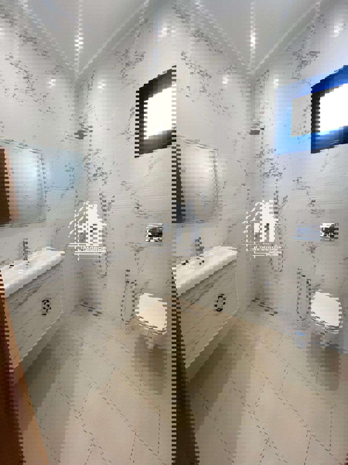 Le Bardo&nbsp;Le Bardo&nbsp;Location&nbsp;Maisons&nbsp;Un �tage de villa s3 jamais habit� au bardo