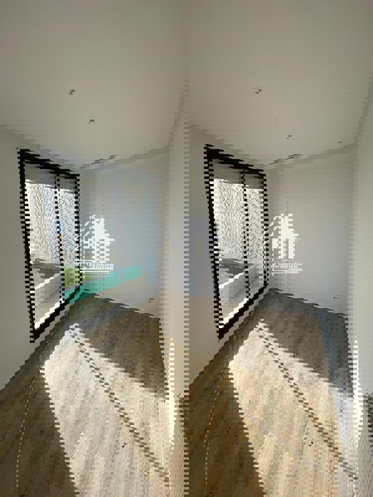 Ariana Ville&nbsp;Cite Ennasr 2&nbsp;Location&nbsp;Appart. 3 pi�ces&nbsp;Appartement s3 av hedi nouira ennaser 2