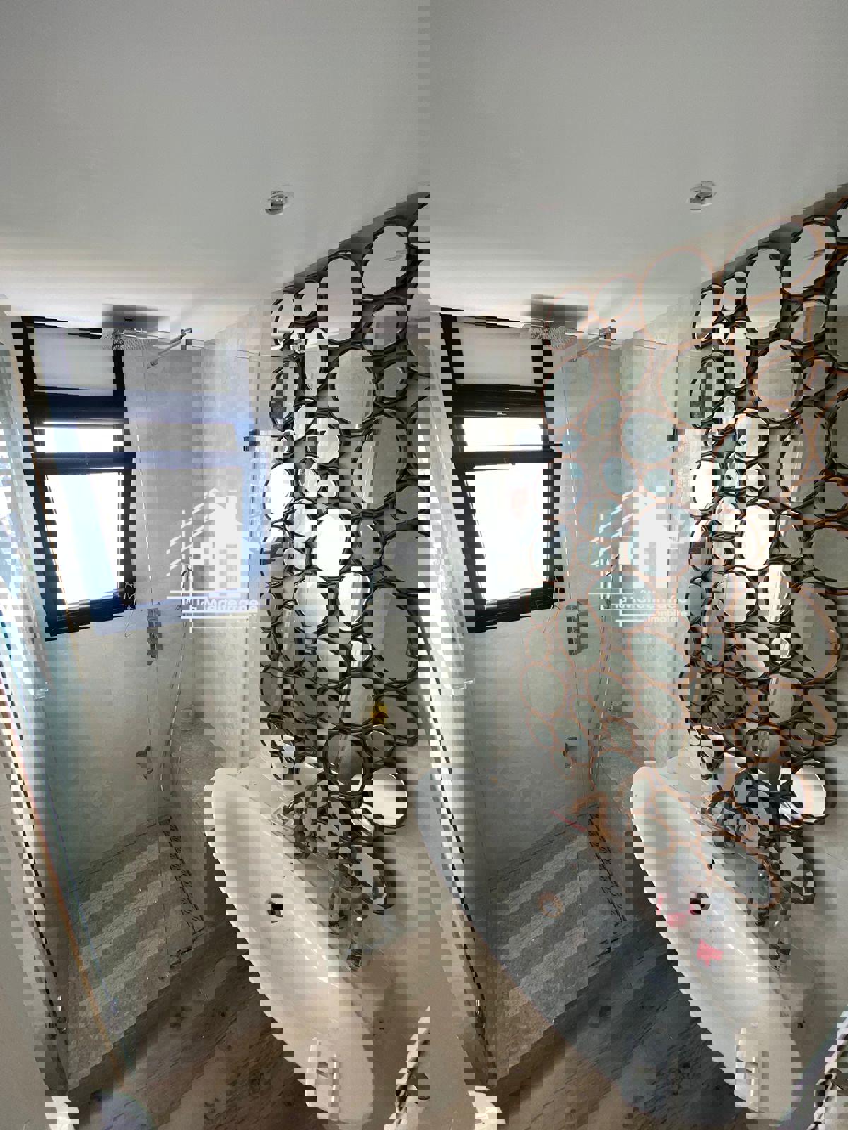 Ariana Ville&nbsp;Cite Ennasr 2&nbsp;Location&nbsp;Appart. 3 pi�ces&nbsp;Appartement s3 av hedi nouira ennaser 2