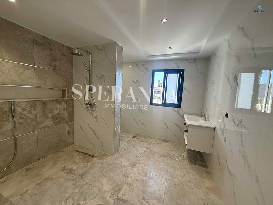 Hammamet&nbsp;Hammamet&nbsp;Vente&nbsp;Appart. 4 pi�ces&nbsp;Villa riccardo