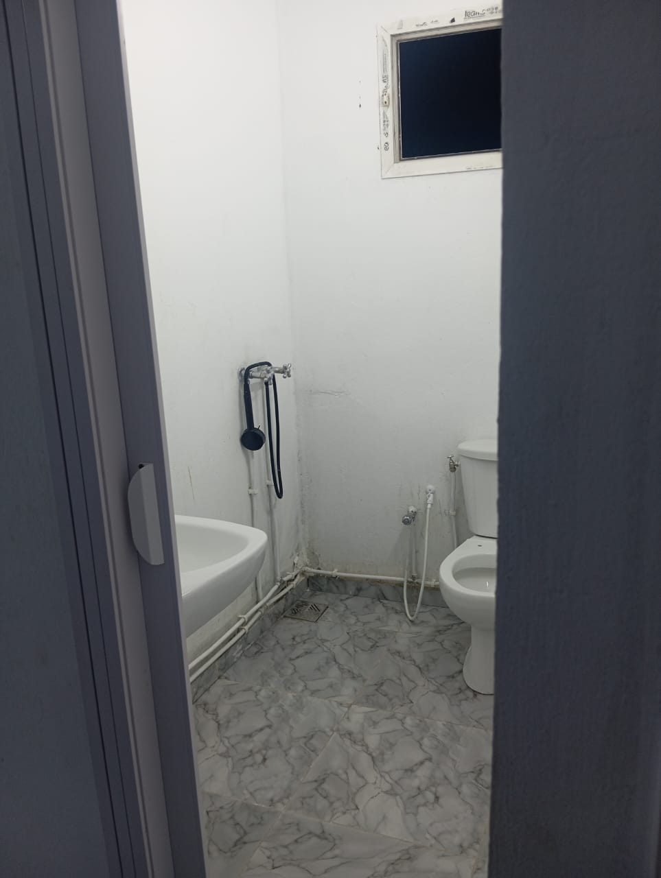 El Menzah&nbsp;El Manar 1&nbsp;Location&nbsp;Appart. 3 pi�ces&nbsp;S3 a manar 1