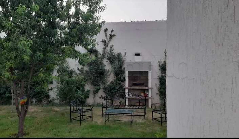 Ariana Ville&nbsp;Cite Ennasr 1&nbsp;Location&nbsp;Maisons&nbsp;Jolie eatge de villa ennaser