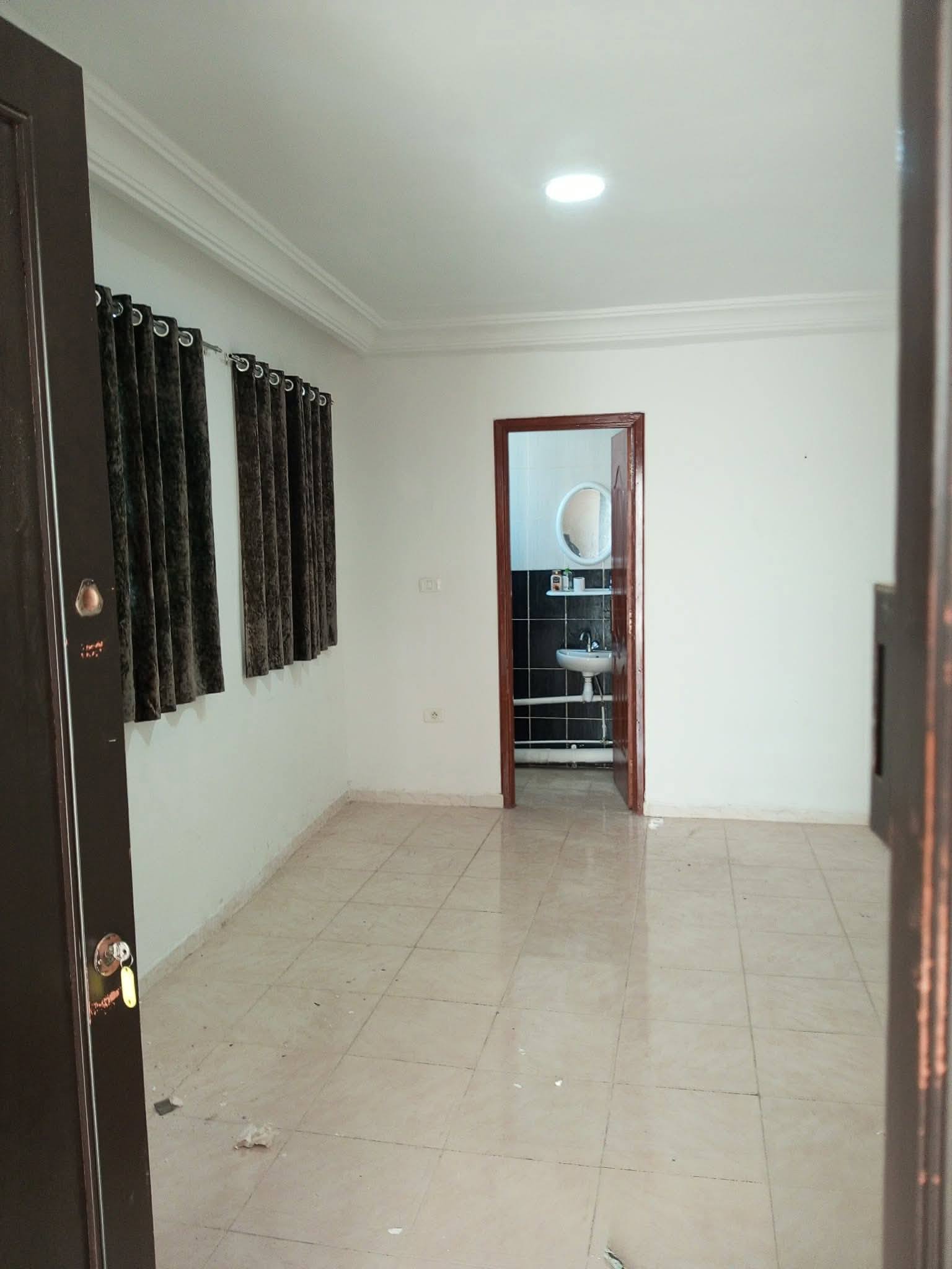 El Menzah&nbsp;El Manar 2&nbsp;Location&nbsp;Appart. 1 pi�ce&nbsp;Jolie bureau