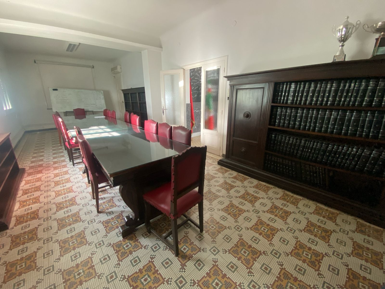 El Menzah&nbsp;El Menzah 4&nbsp;Bureaux & Commerces&nbsp;Bureau&nbsp;Al villa bureau