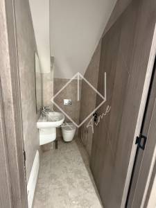 Ariana Ville&nbsp;Riadh Landlous&nbsp;Location&nbsp;Appart. 1 pi�ce&nbsp;  cabinet mdical s1  cit ref266a