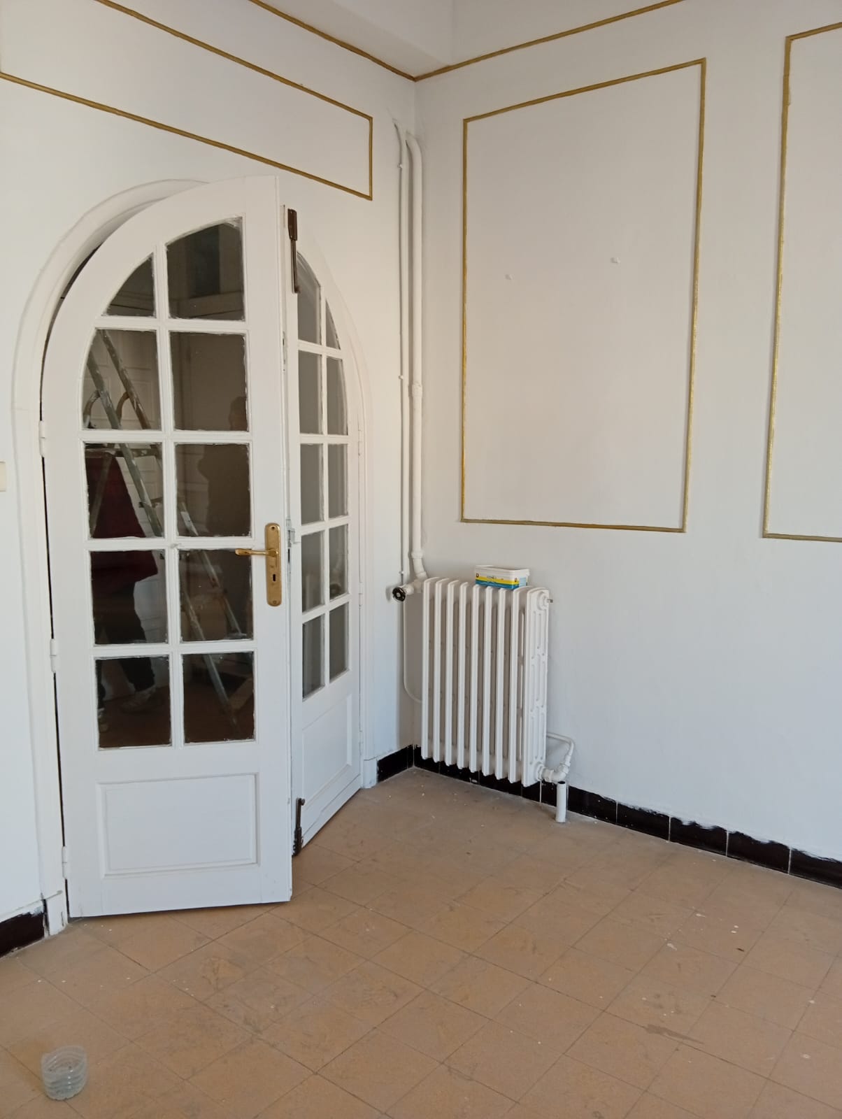 Bab Bhar&nbsp;Bab Bhar&nbsp;Bureaux & Commerces&nbsp;Bureau&nbsp;Un appartement usage bureaut � lafayette