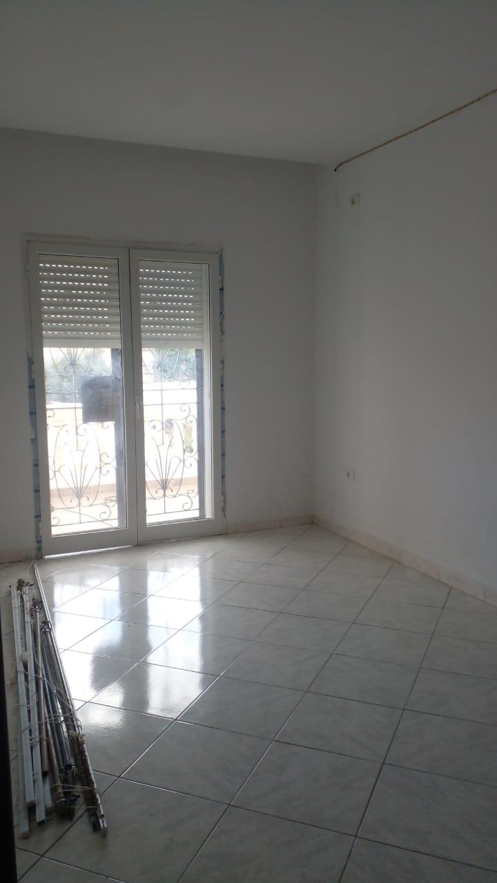 El Mourouj&nbsp;El Mourouj&nbsp;Location&nbsp;Maisons&nbsp;Deuxi�me �tage de villa au mourouj 4