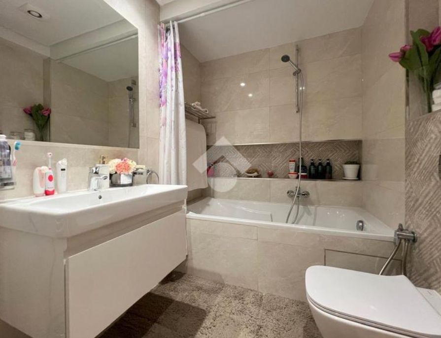 Sousse Jaouhara&nbsp;Khezama Ouest&nbsp;Vente&nbsp;Appart. 4 pi�ces&nbsp;Appartement 4 pi�ces