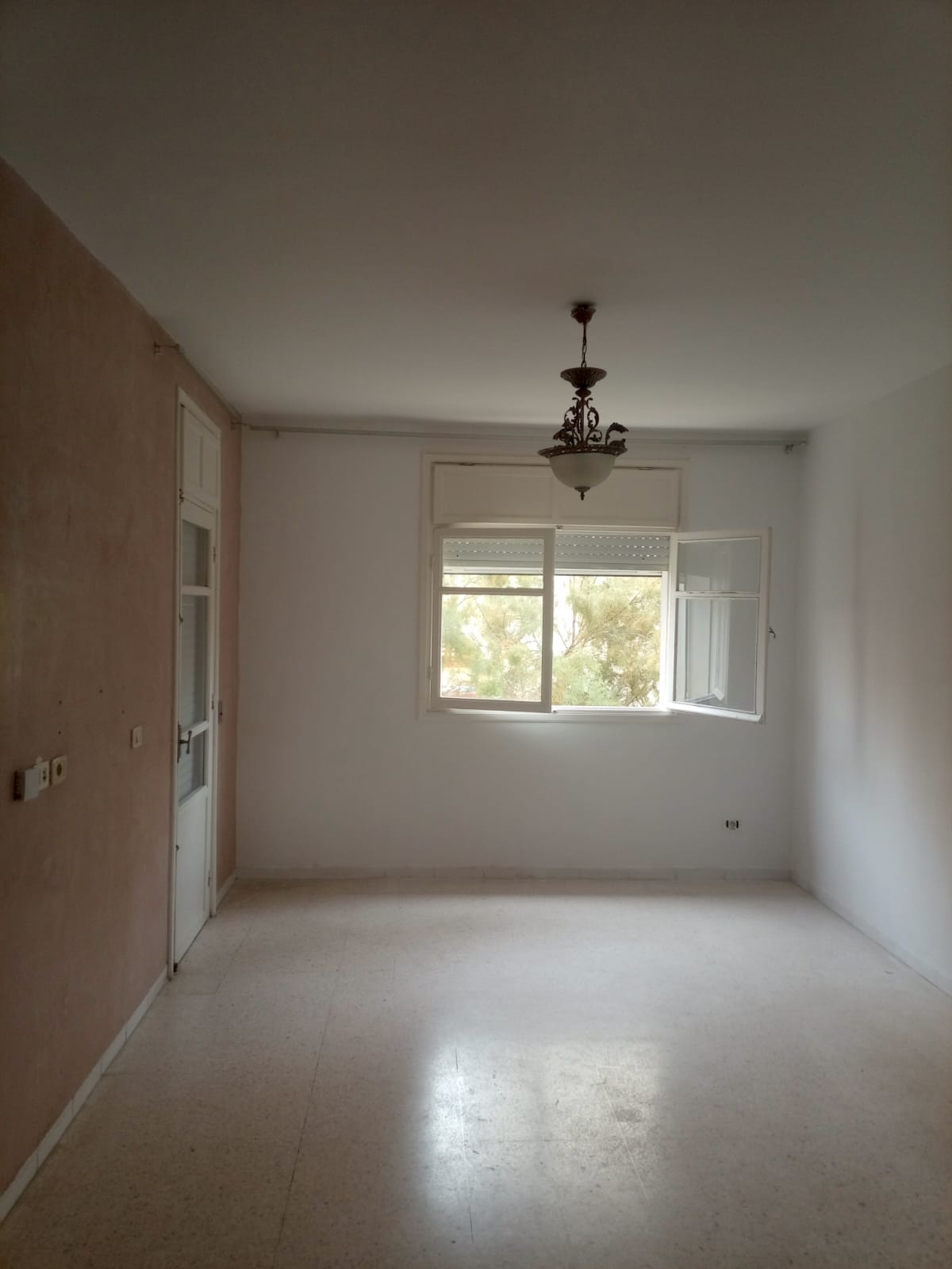 Raoued&nbsp;Raoued&nbsp;Location&nbsp;Appart. 4 pi�ces&nbsp;R�sidence nour et sinda