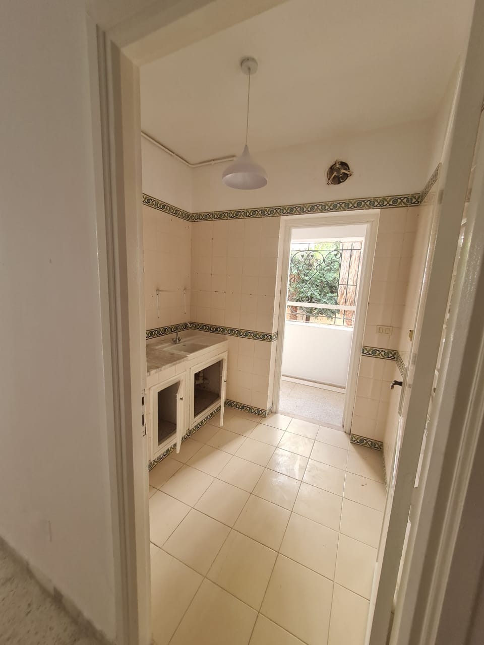 El Menzah&nbsp;El Manar 1&nbsp;Location&nbsp;Appart. 2 pi�ces&nbsp;S1 2 chambres s�par�es manar1