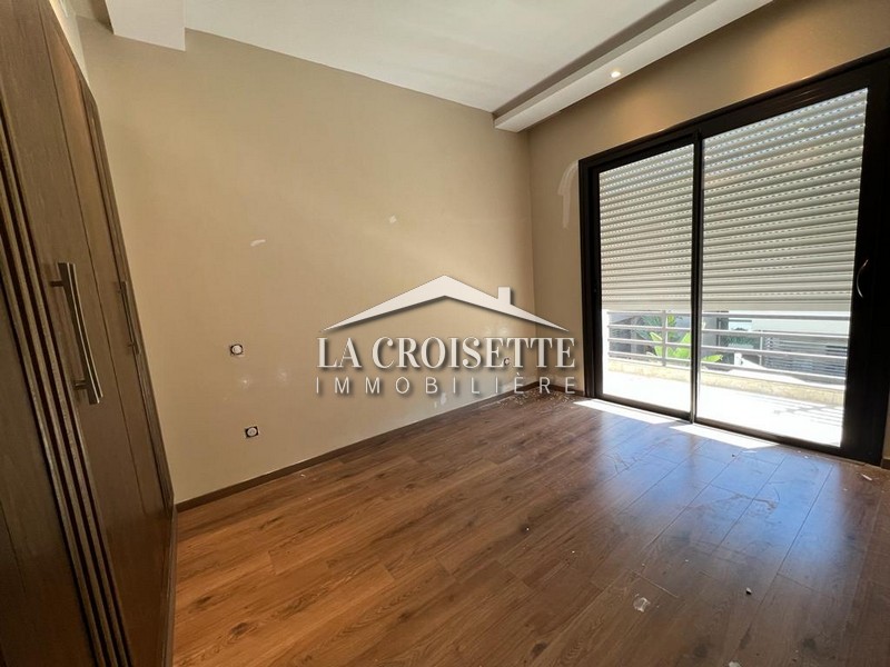 La Soukra&nbsp;La Soukra&nbsp;Location&nbsp;Maisons&nbsp;Triplex s3 avec piscine � la soukra zvl1330