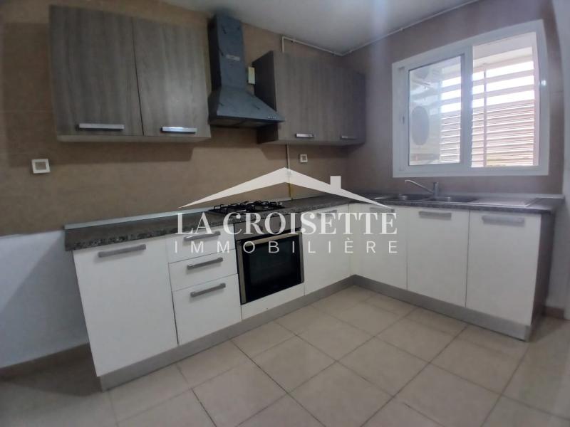 La Marsa&nbsp;Berge Du Lac&nbsp;Location&nbsp;Appart. 4 pi�ces&nbsp;Appartement s3 au lac2 mal2102