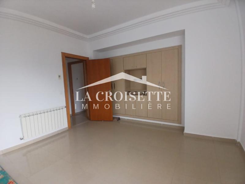 La Marsa&nbsp;Berge Du Lac&nbsp;Location&nbsp;Appart. 4 pi�ces&nbsp;Appartement s3 au lac2 mal2102