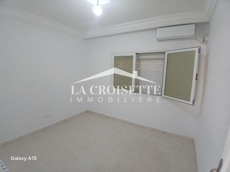 La Marsa&nbsp;Marsa Ennassim&nbsp;Location&nbsp;Appart. 3 pi�ces&nbsp;Etage de villa s2 � la marsa zel0586