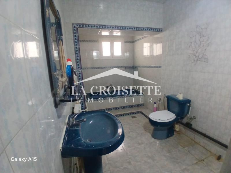 La Marsa&nbsp;Marsa Ennassim&nbsp;Location&nbsp;Appart. 3 pi�ces&nbsp;Etage de villa s2 � la marsa zel0586