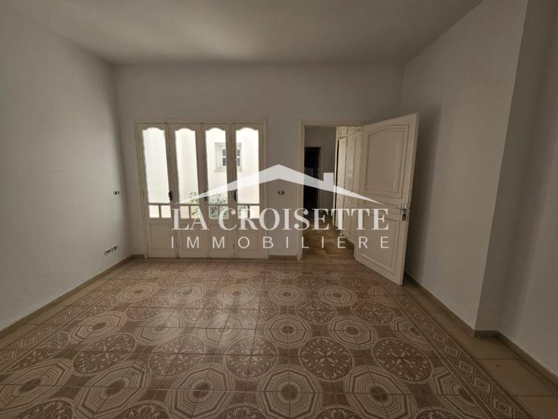 La Marsa&nbsp;Berge Du Lac&nbsp;Location&nbsp;Duplex&nbsp;Duplex s4 avec jardin au lac1 zdl0679