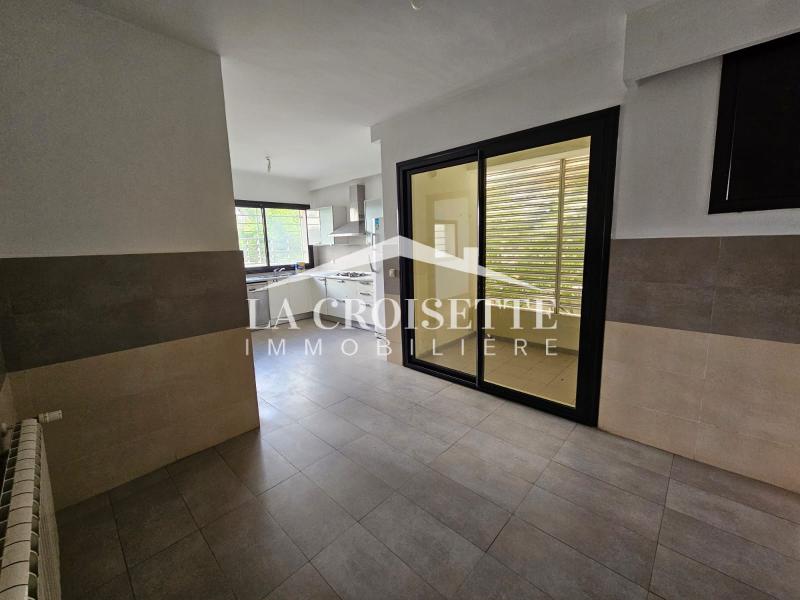 La Marsa&nbsp;Berge Du Lac&nbsp;Location&nbsp;Duplex&nbsp;Duplex s4 avec jardin aux berges du lac2 zdl0705