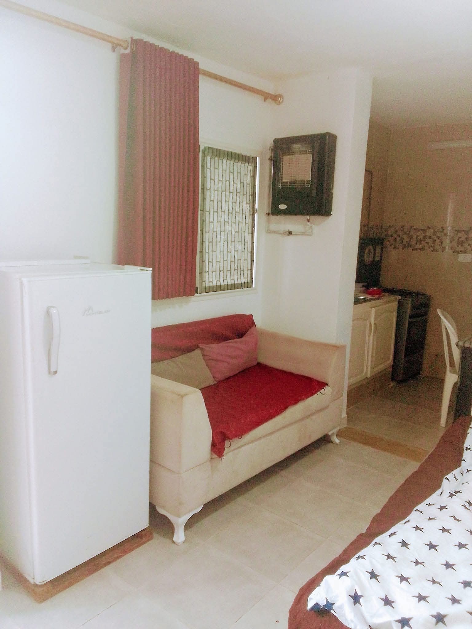 Ariana Ville&nbsp;Cite Ennasr 1&nbsp;Location&nbsp;Appart. 1 pi�ce&nbsp;S0 meubl� ennasr pr�s lafalene