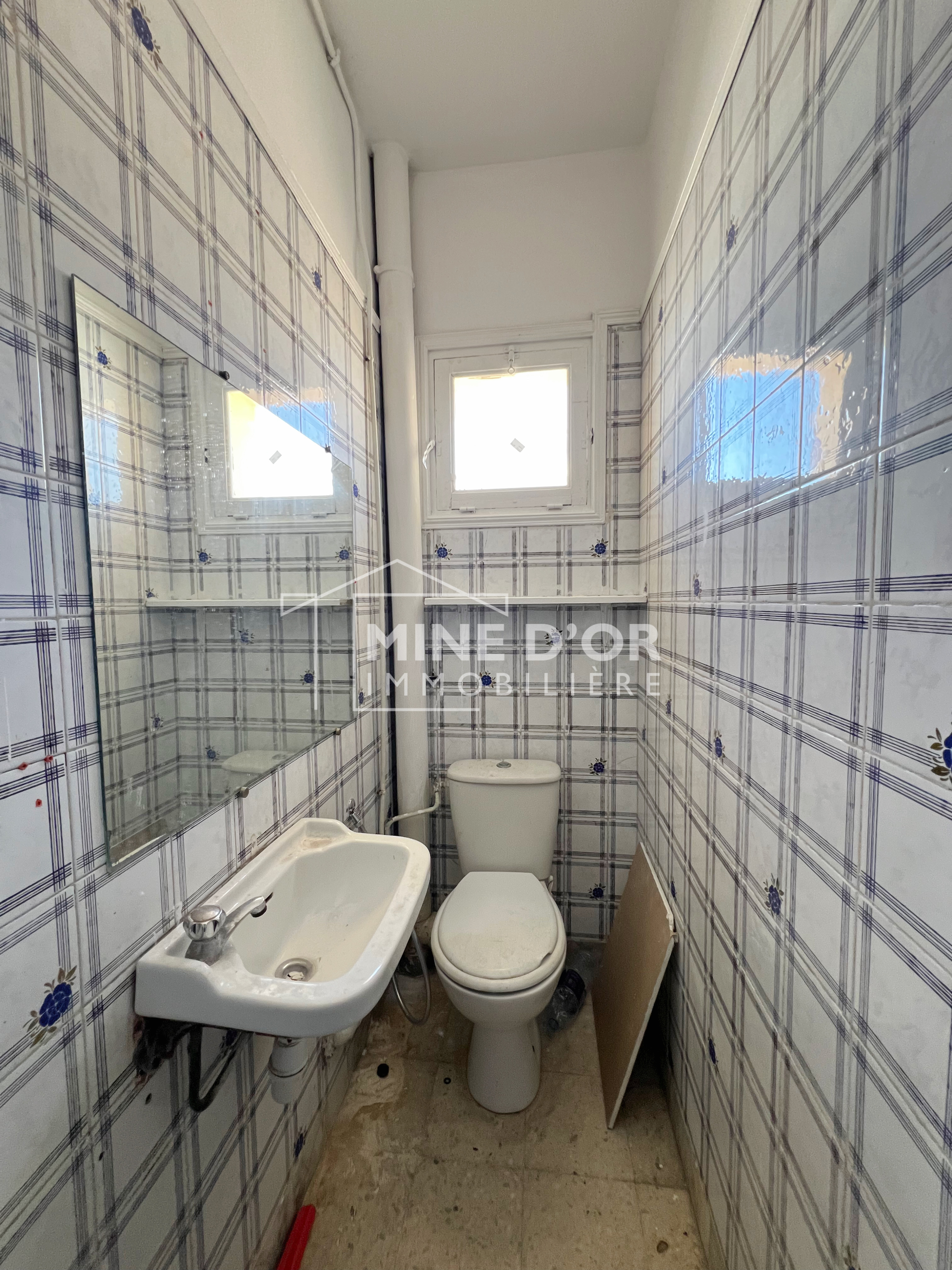 Bab Bhar&nbsp;Montplaisir&nbsp;Bureaux & Commerces&nbsp;Bureau&nbsp;Bureau en 4espaces a kheireddine pacha montplaisir