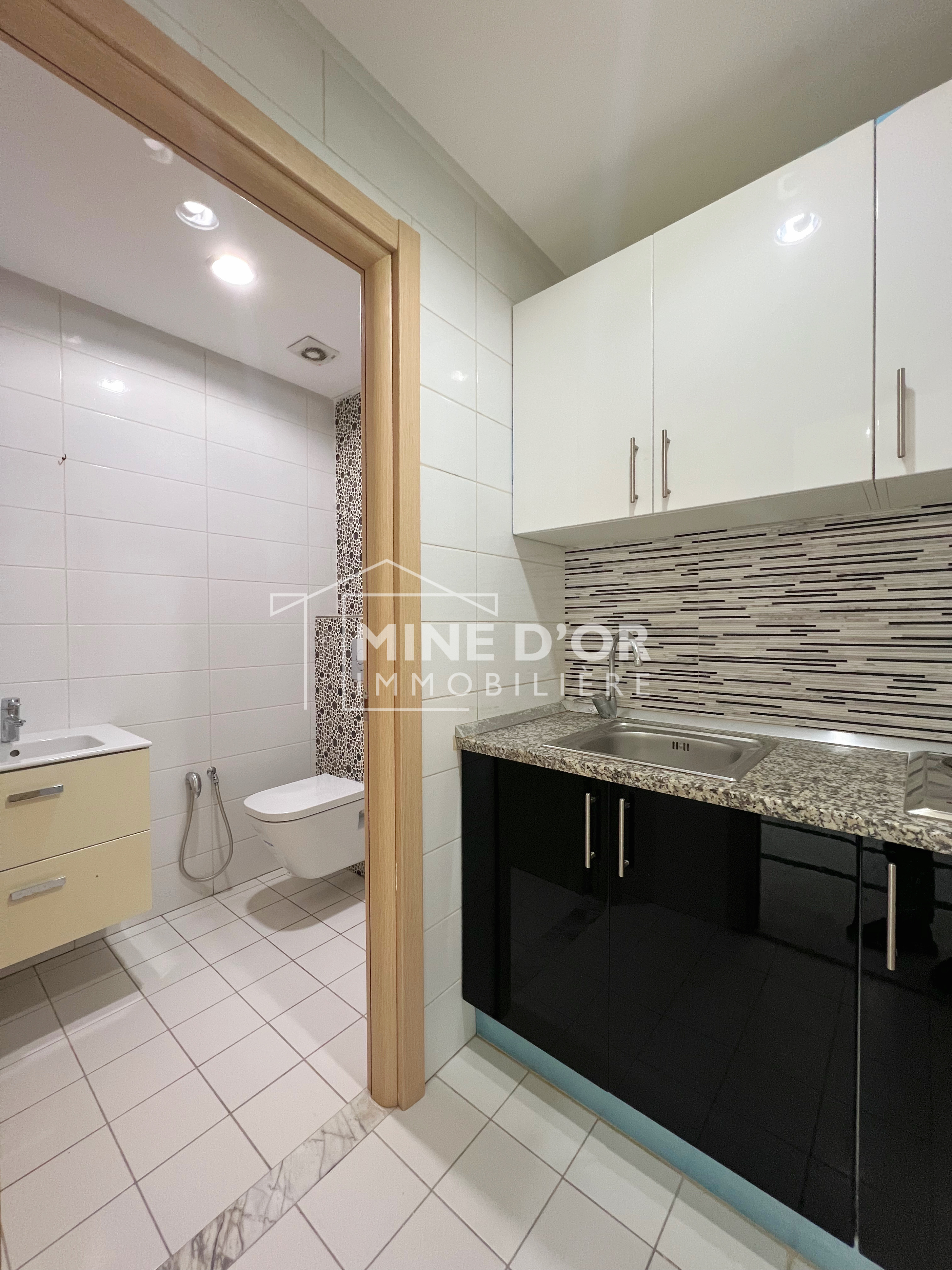 El Menzah&nbsp;Cite El Mahrajene&nbsp;Bureaux & Commerces&nbsp;Bureau&nbsp;Al bureau en  3espaces a louis braille tunis